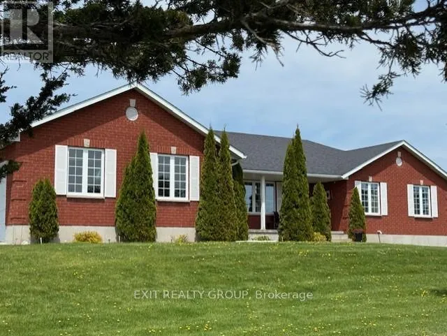 1047 Lazier Road, Tyendinaga (Tyendinaga Township)