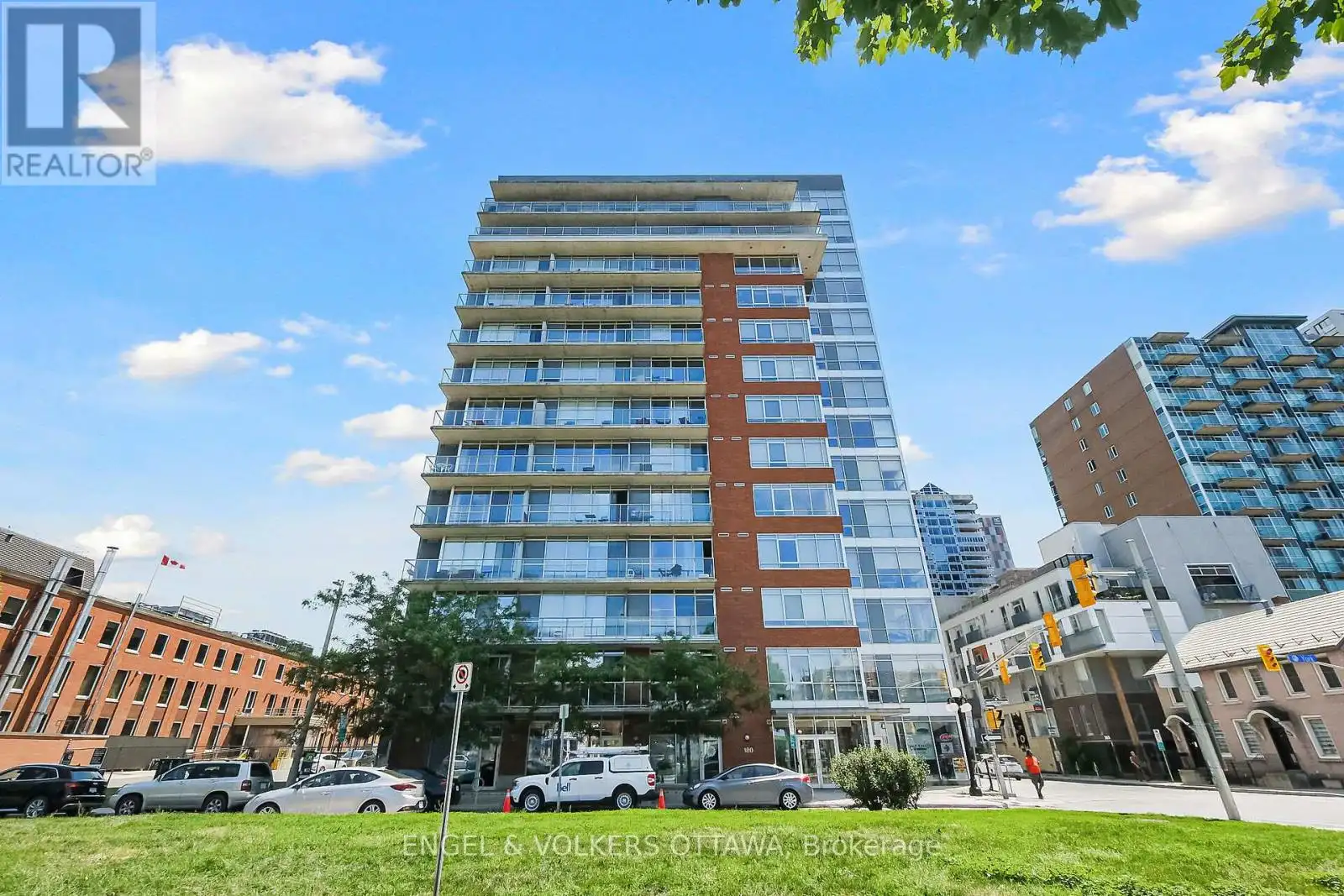 180 YORK Street Unit 1304, Ottawa