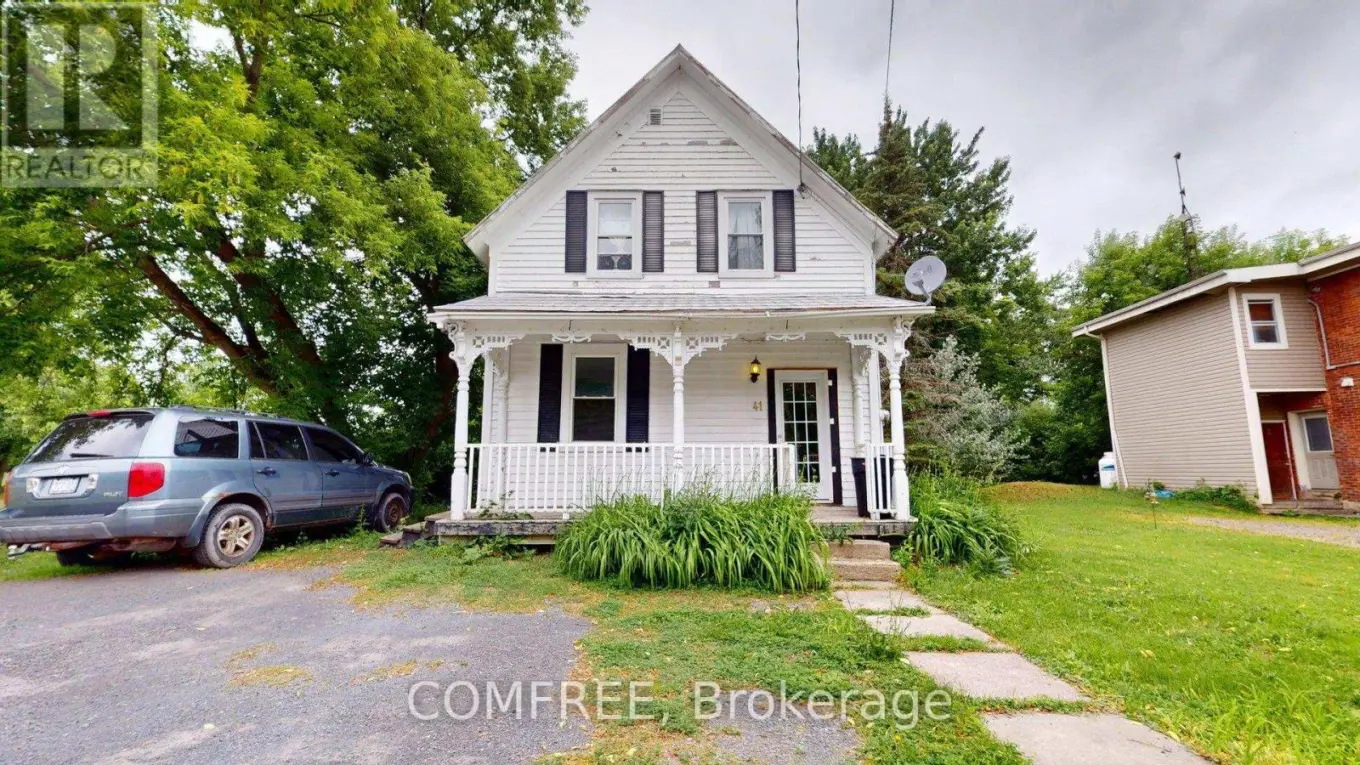 41 Main Street, South Stormont