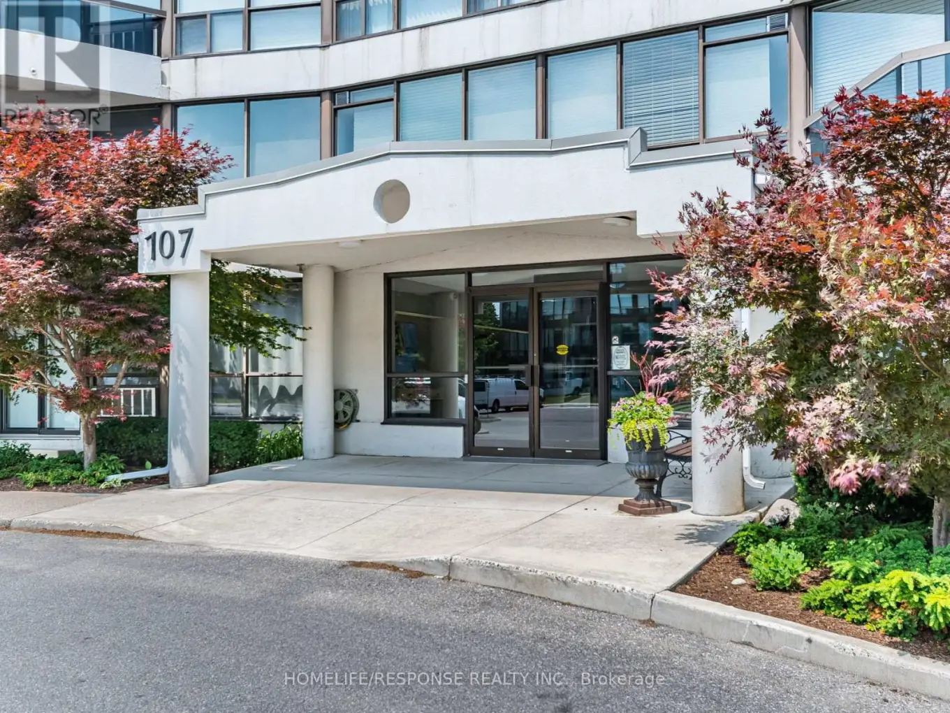 107 BAGOT Street Unit 214, Guelph (Junction/Onward Willow)
