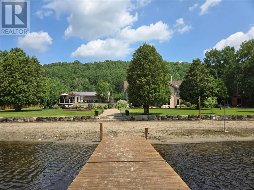 4 Bedroom House in Hanmer