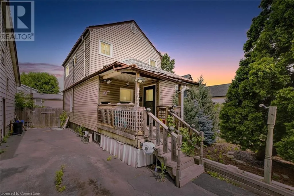 127 PROVINCE Street North, Hamilton