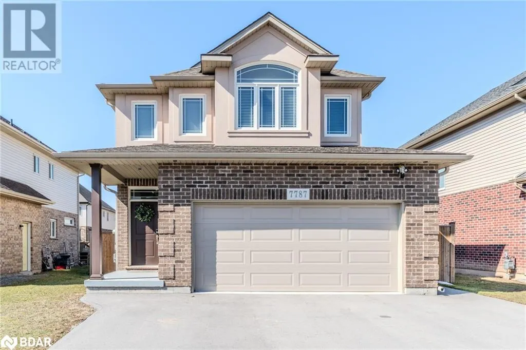 7787 HANNIWELL Street, Niagara Falls