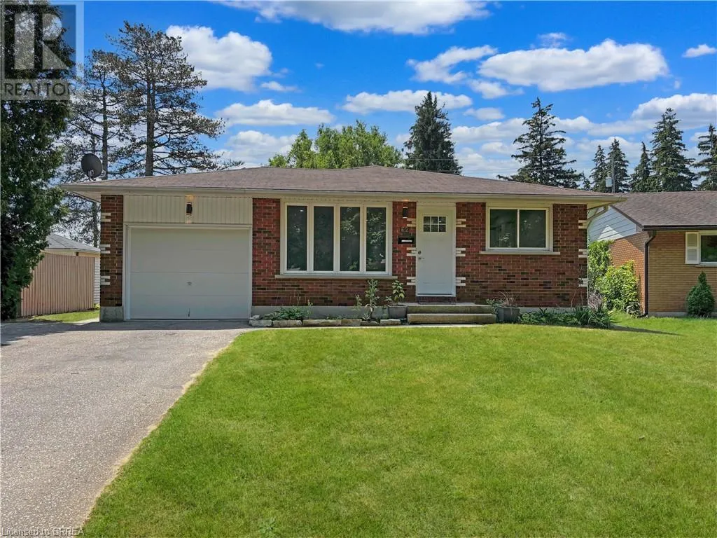 62 GARDEN Street, Simcoe