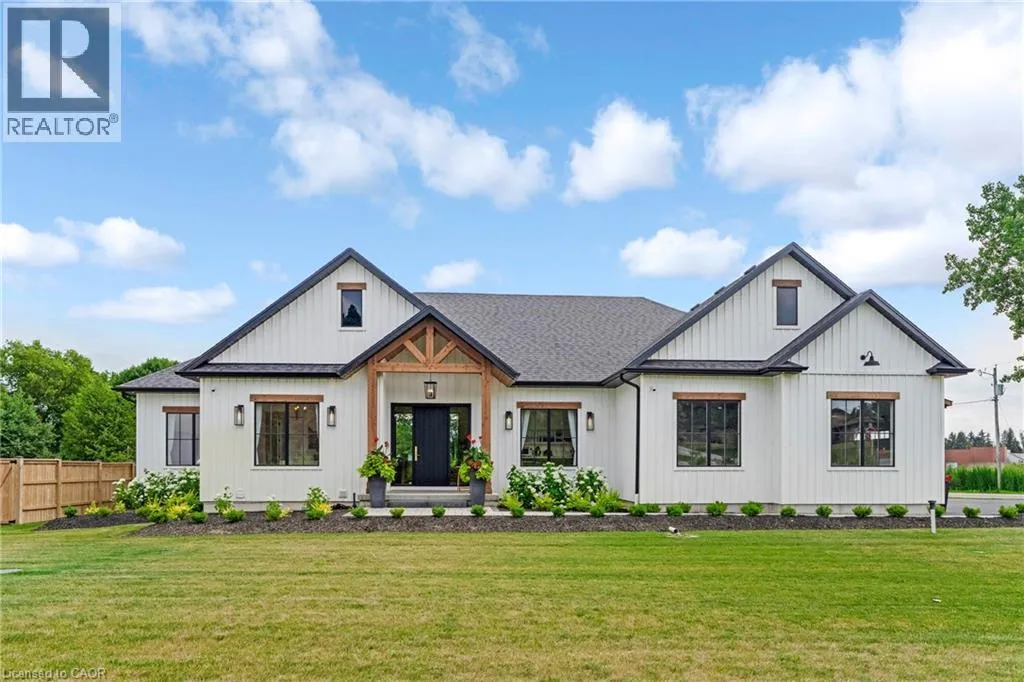 4678 LOBSINGER Line, Crosshill