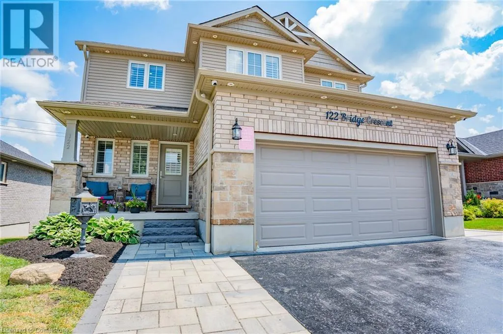 122 BRIDGE Crescent, Palmerston