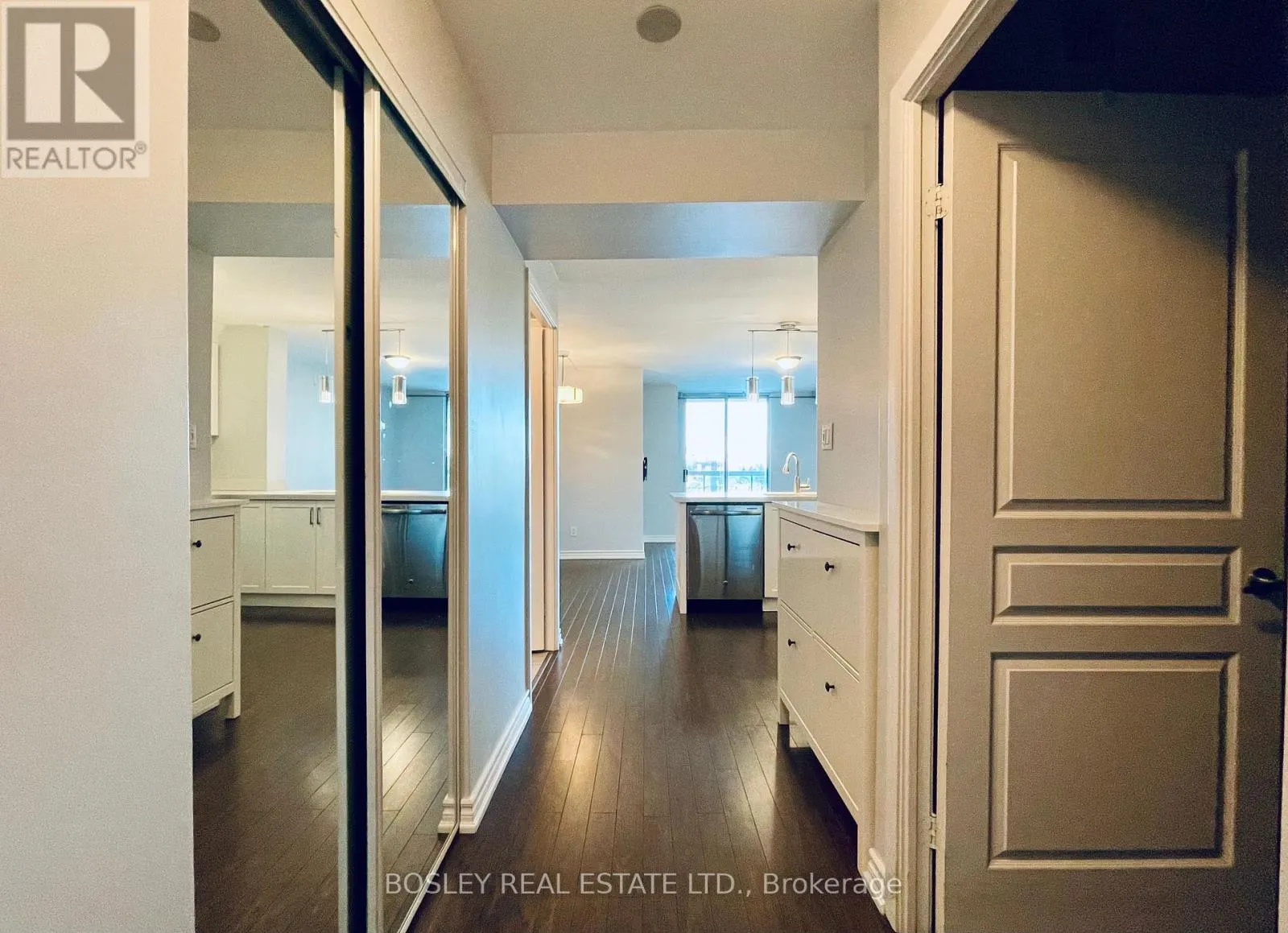 323 Richmond Street East Unit 807, Toronto (Moss Park)