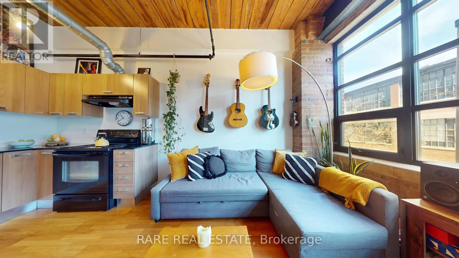 43 Hanna Avenue Unit 217, Toronto (Niagara)