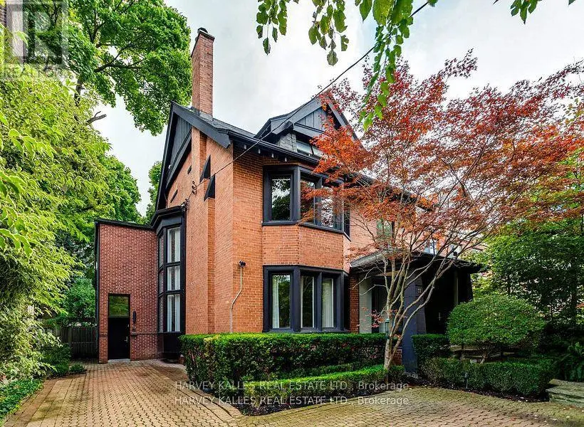 11 Shorncliffe Avenue, Toronto (Casa Loma)