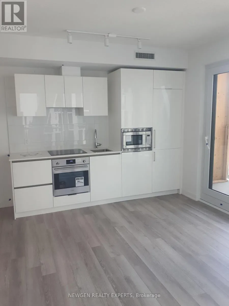 230 Simcoe Street Unit 731, Toronto (Kensington-Chinatown)