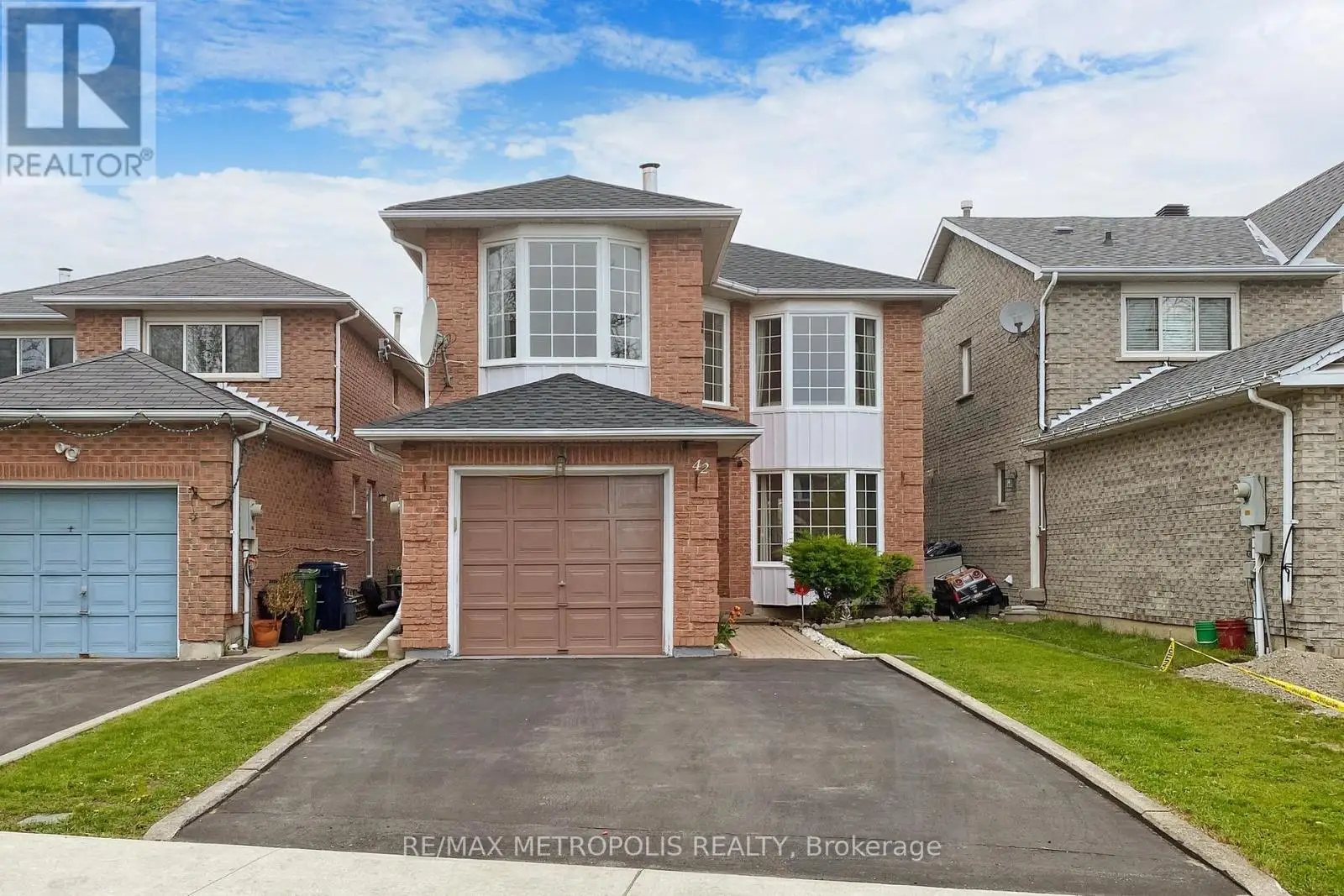 42 Grantown Avenue Unit Upper, Toronto (Highland Creek)