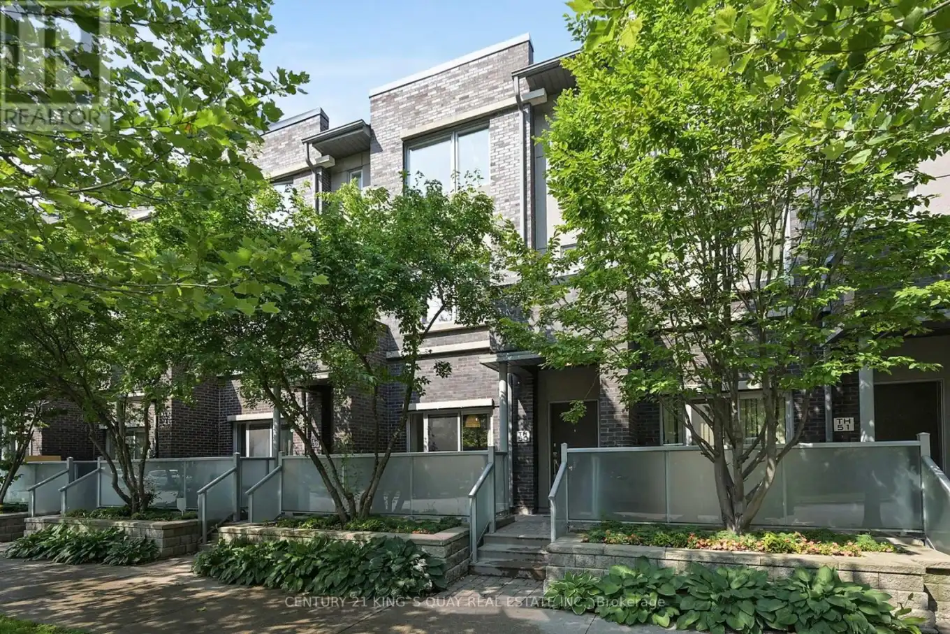 315 Village Green Square Unit 50, Toronto (Agincourt South-Malvern West)