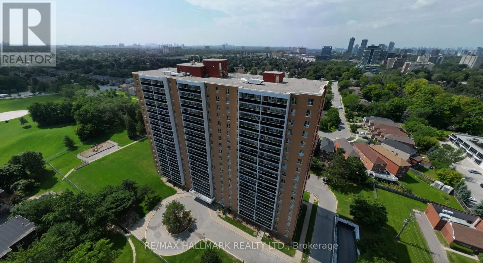 270 Palmdale Drive Unit 310, Toronto (Tam O’Shanter-Sullivan)