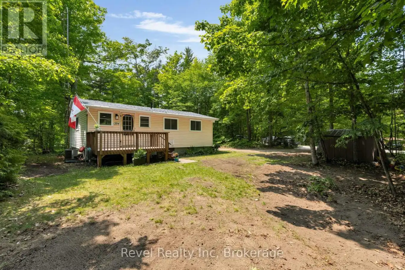 1204 Tiny Beaches Road North, Tiny