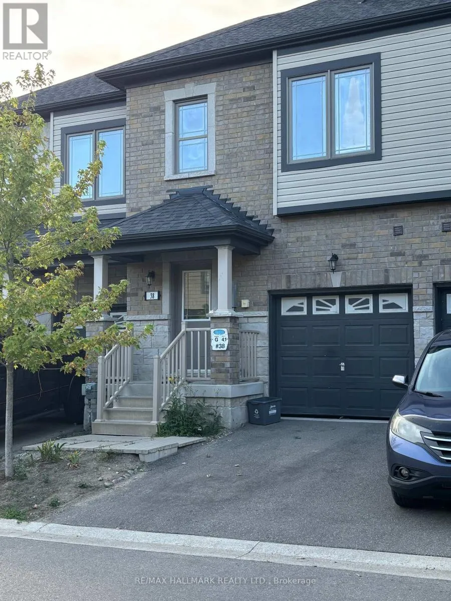 38 Deneb Street, Barrie (Ardagh)