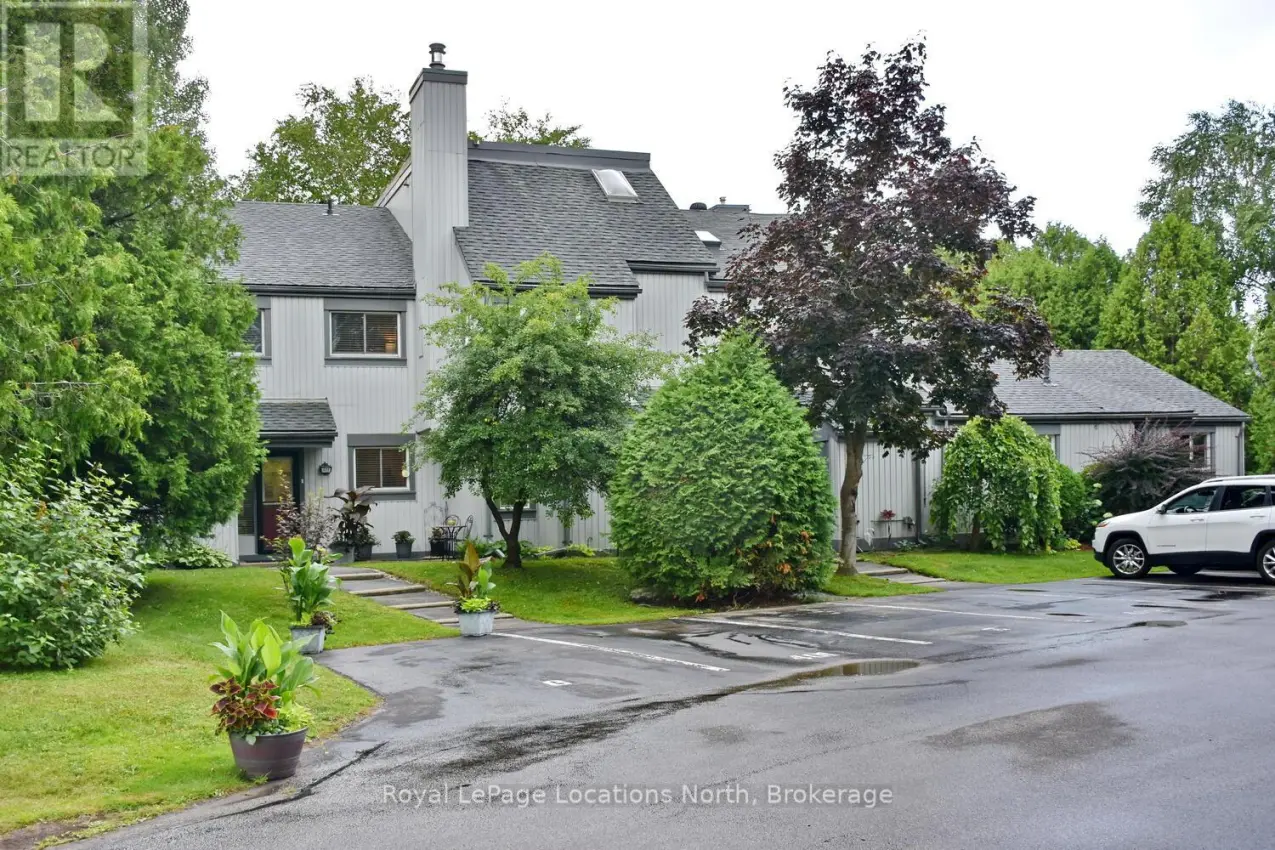 12 Dawson Drive Unit 401, Collingwood