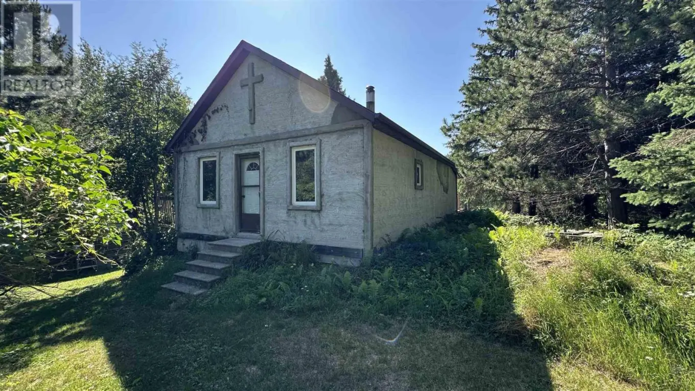 2 Bedroom Single Family in Kenora