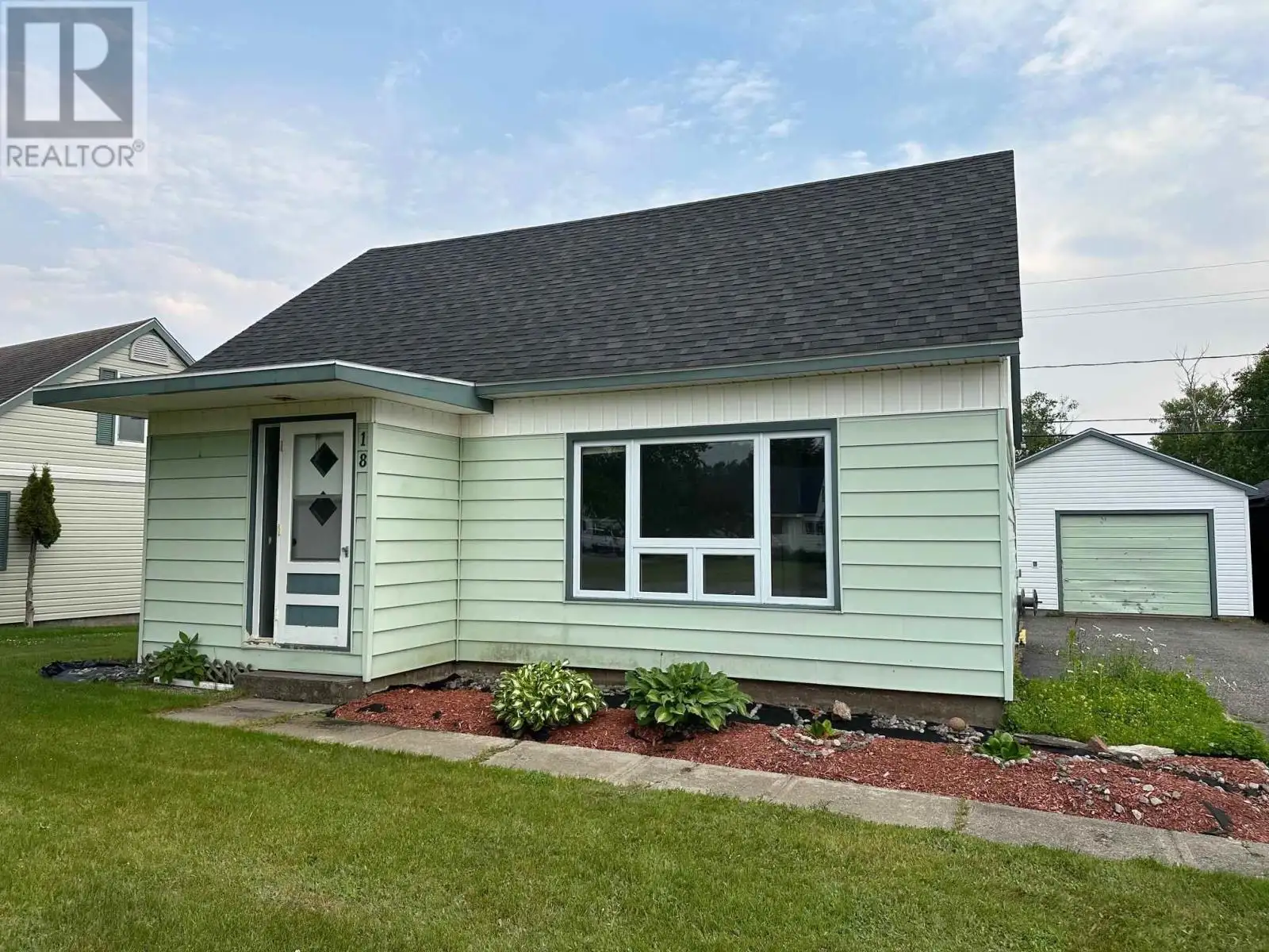 3 Bedroom Single Family in Terrace Bay