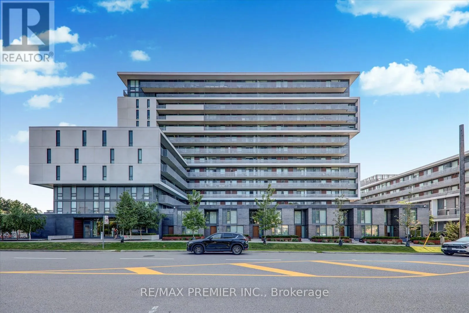 160 Flemington Road Unit 420, Toronto (Yorkdale-Glen Park)