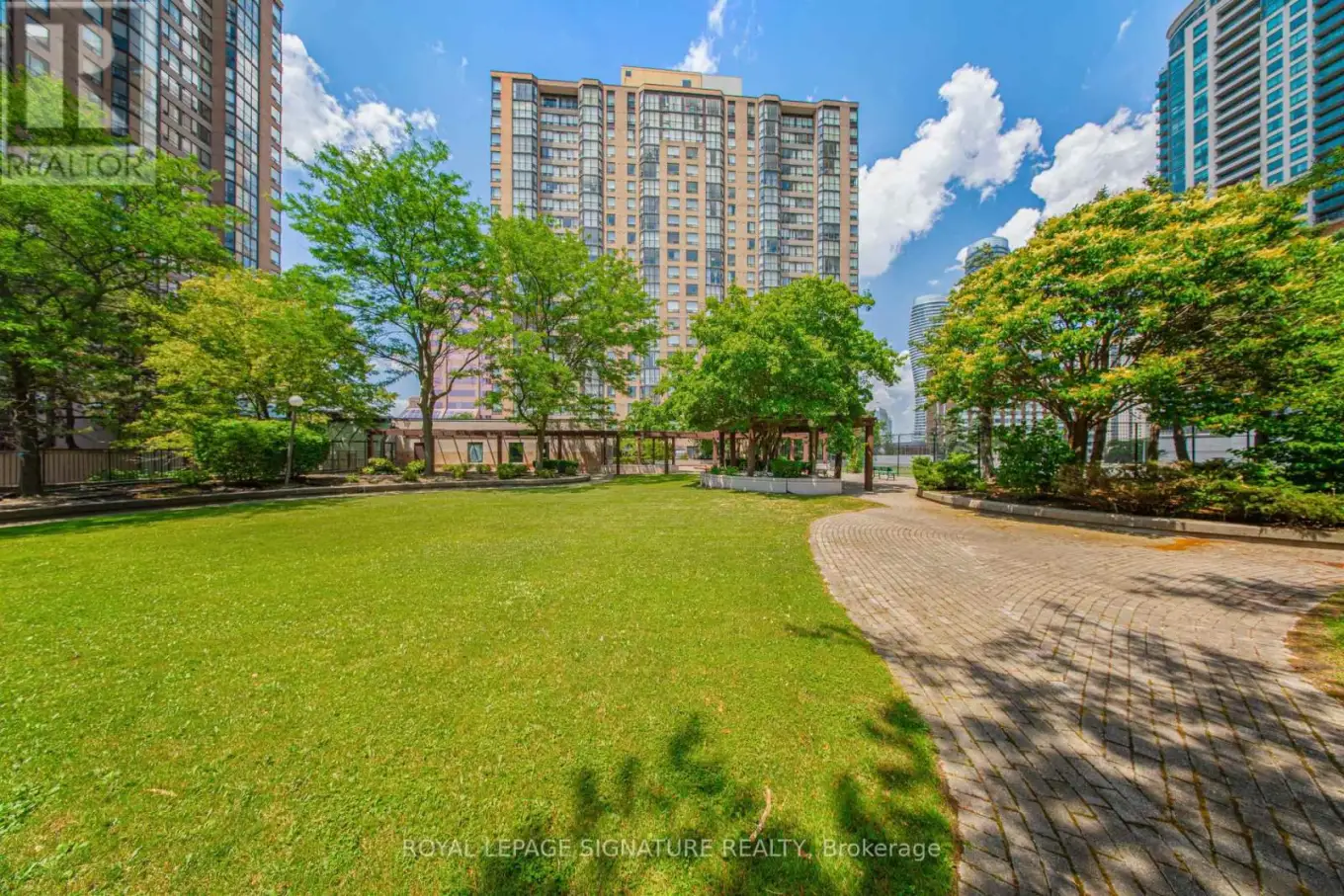 265 Enfield Place Unit 1501, Mississauga (City Centre)
