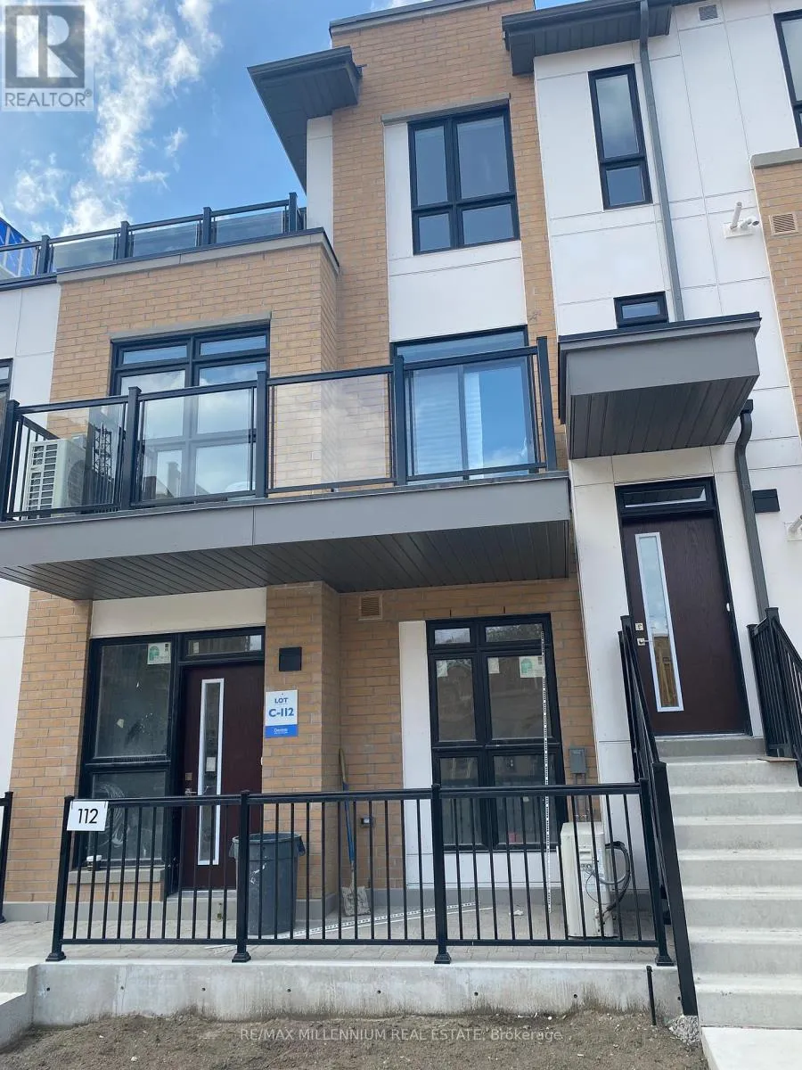 140 Canon Jackson Drive Unit 212, Toronto (Brookhaven-Amesbury)