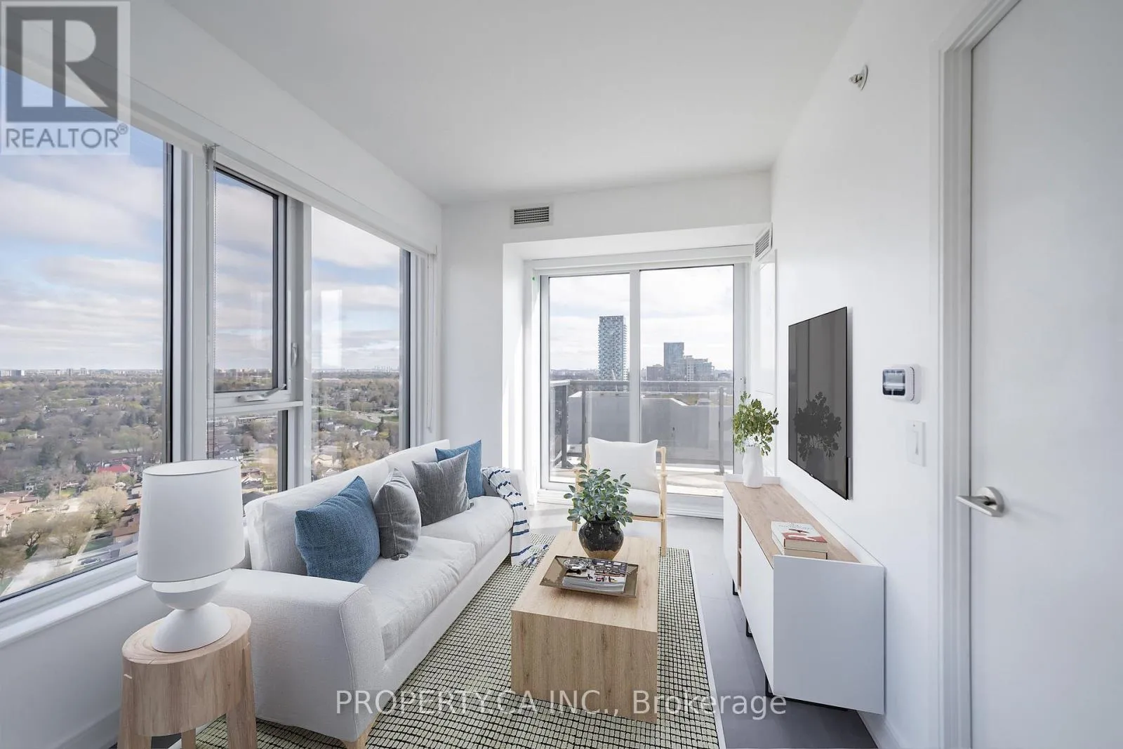 30 Samuel Wood Way Unit 2404, Toronto (Islington-City Centre West)