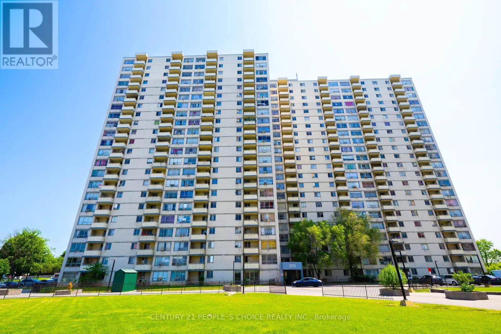 320 Dixon Road Unit 105, Toronto (Kingsview Village-The Westway)