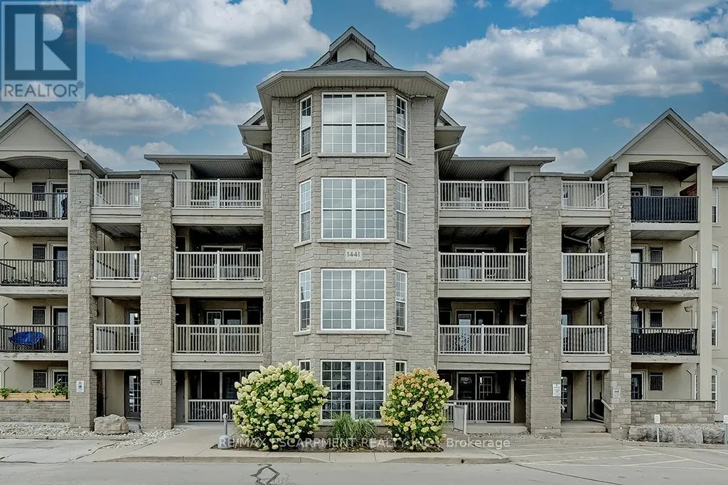 1441 Walker’s Line Unit 110, Burlington (Tansley)