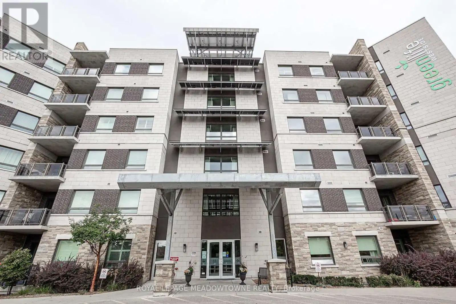 33 Whitmer Street Unit 318, Milton (SC Scott)