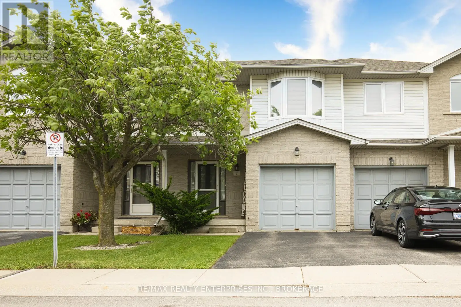 800 Paramount Drive Unit 2, Hamilton (Stoney Creek Mountain)