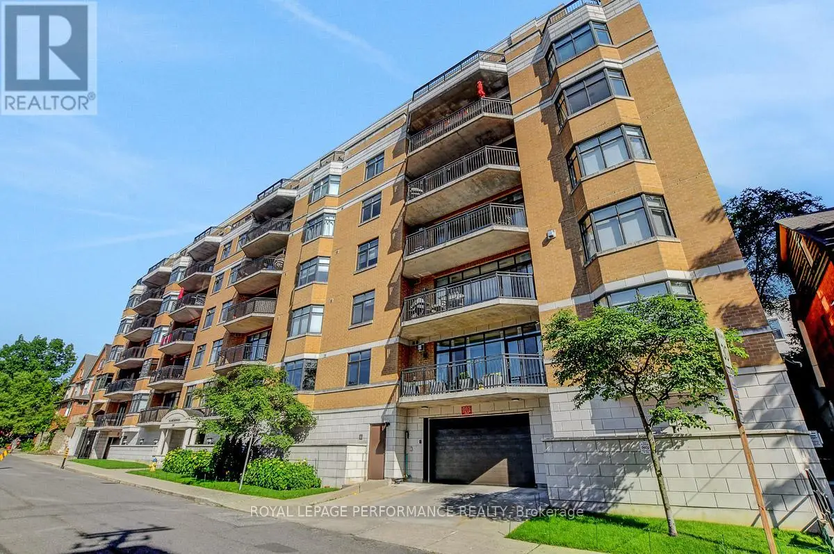 260 Besserer Street Unit PH2, Ottawa