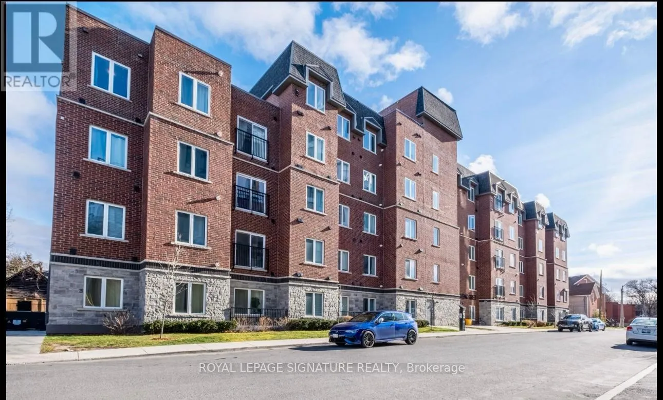 501 Frontenac Street Unit 218, Kingston (East of Sir John A. Blvd)