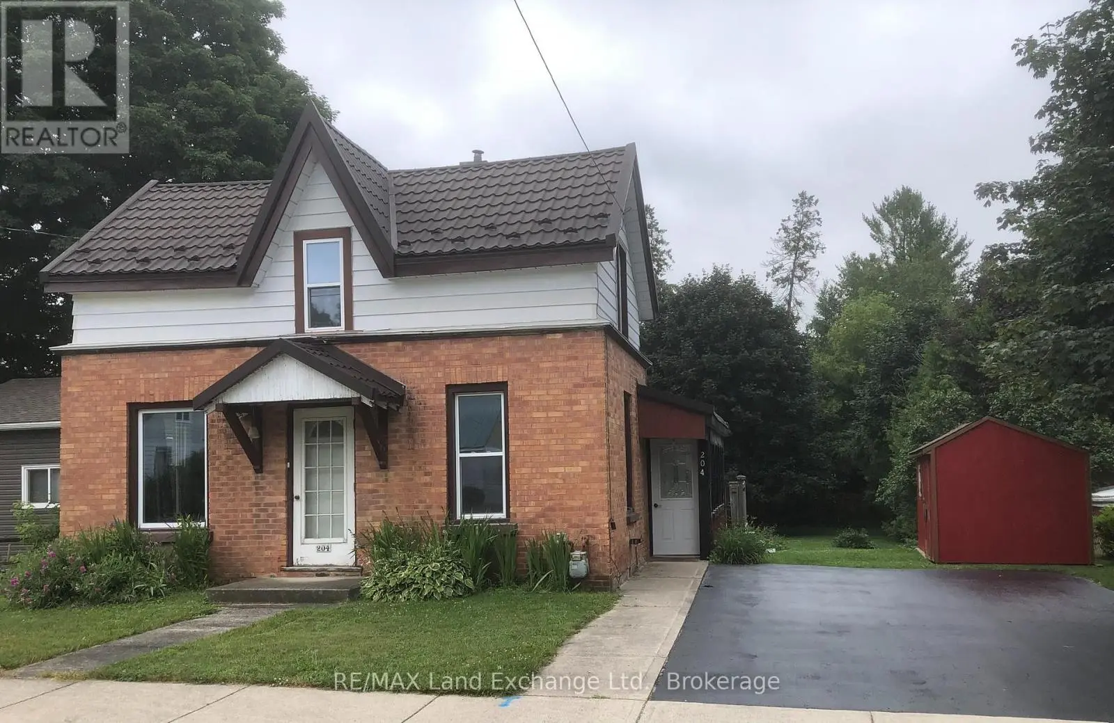204 Amelia Street, Brockton