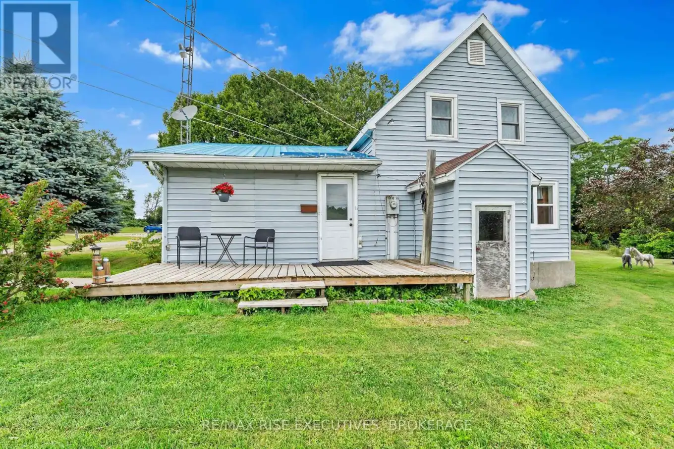 251 Briar Hill Road, Leeds and the Thousand Islands
