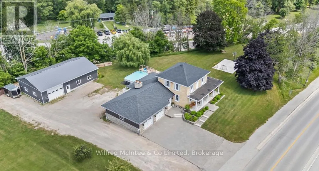 24 Bruce Road 3, South Bruce
