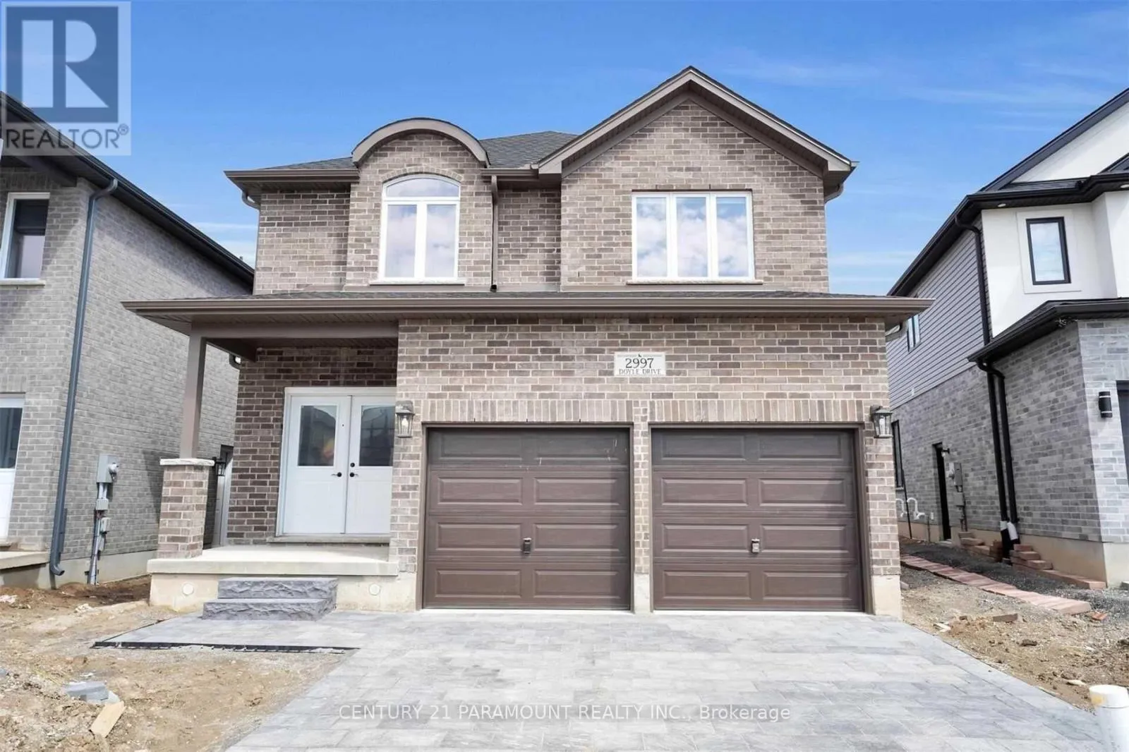 2997 Doyle Drive, London South (South U)