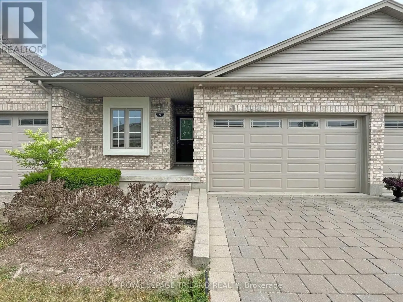 1571 Coronation Drive Unit 9, London North (North I)