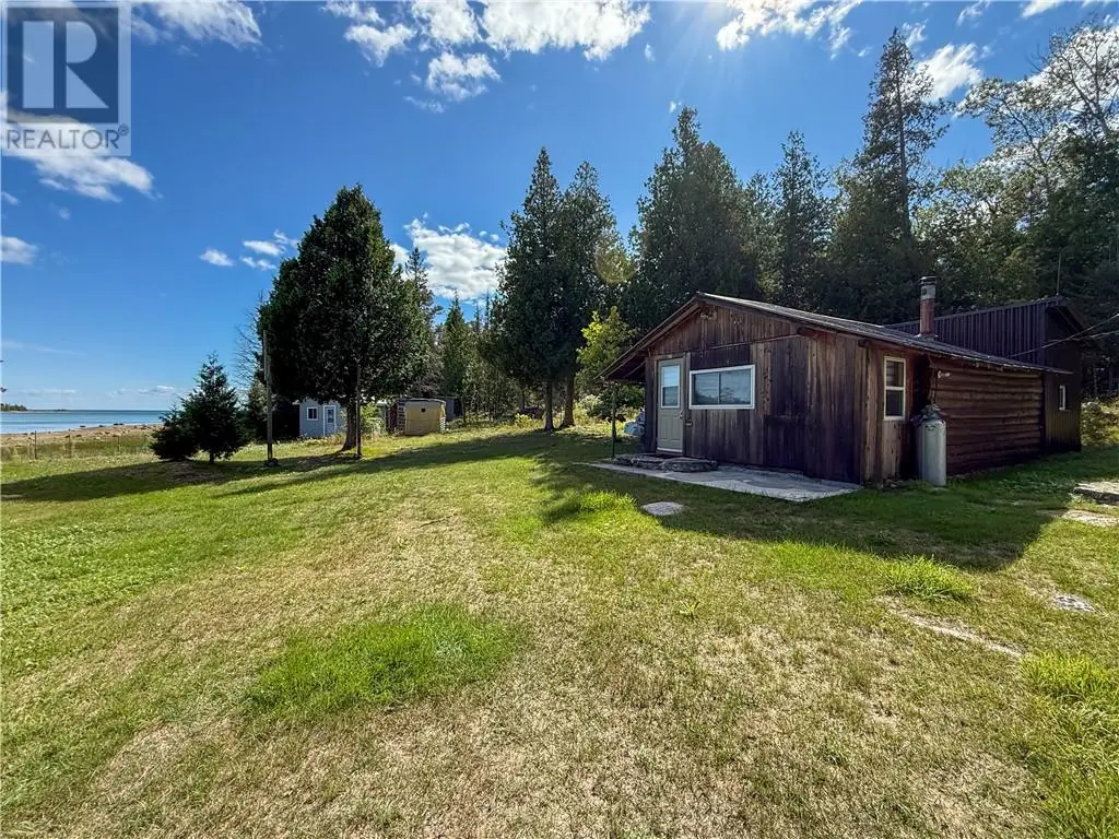 2 Bedroom Recreational in Silver Water, Manitoulin Island