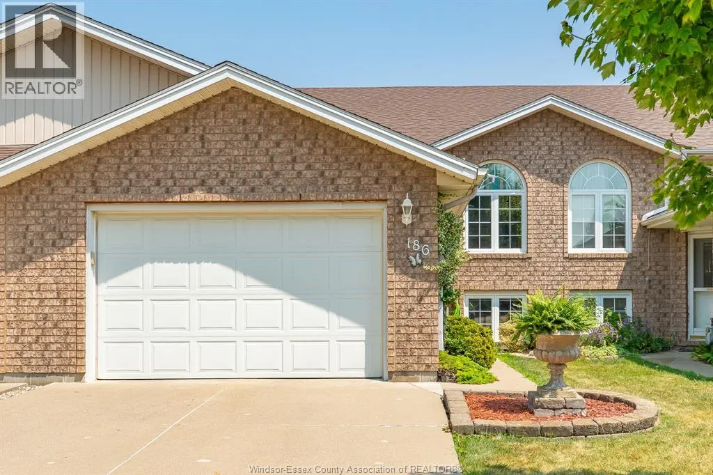 186 Bennie Avenue, Leamington