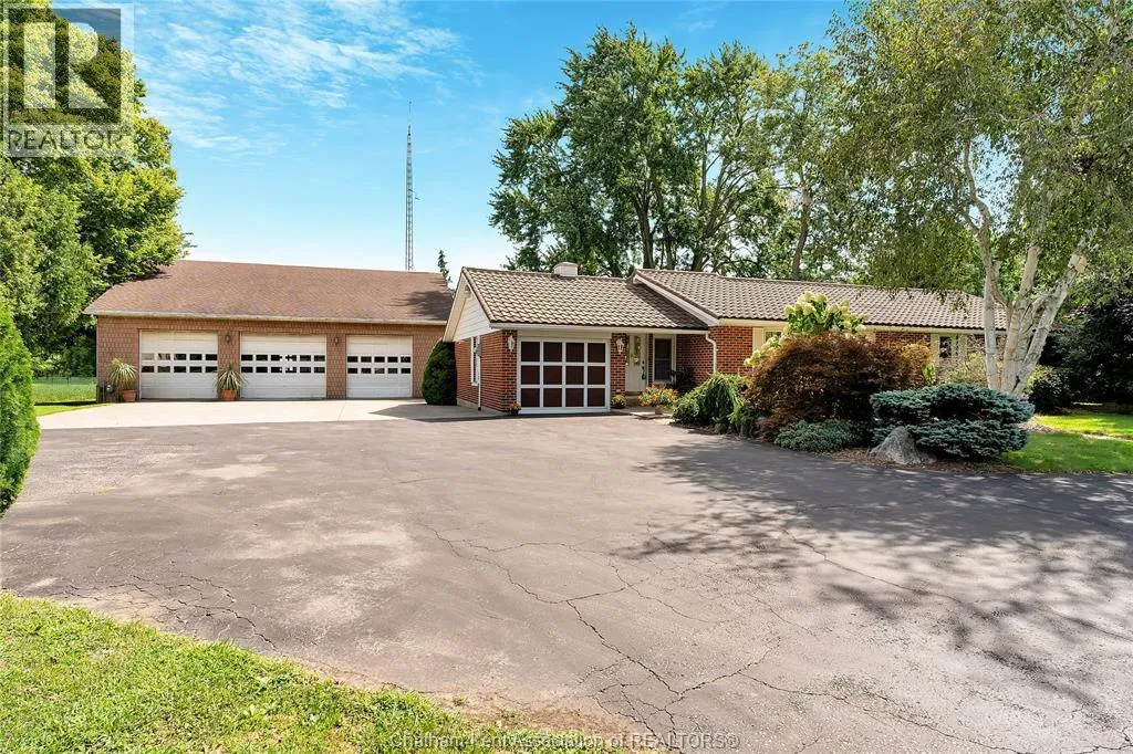 12980 LONGWOODS Road, Thamesville