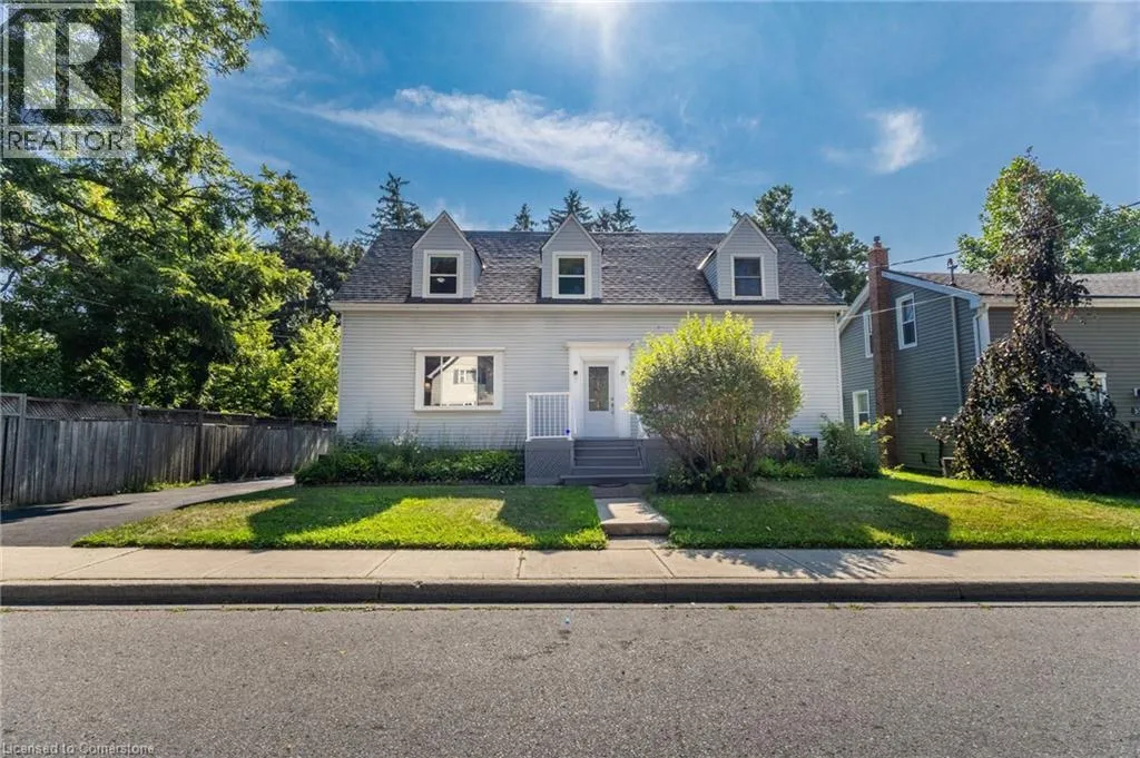 55 WELLINGTON Street South, Dundas