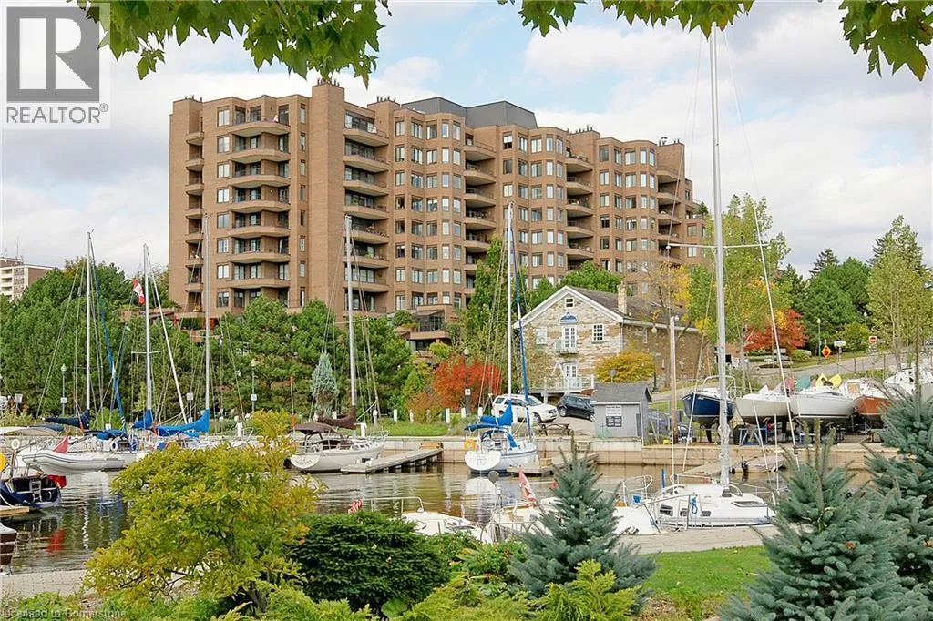 100 LAKESHORE Road East Unit 710, Oakville