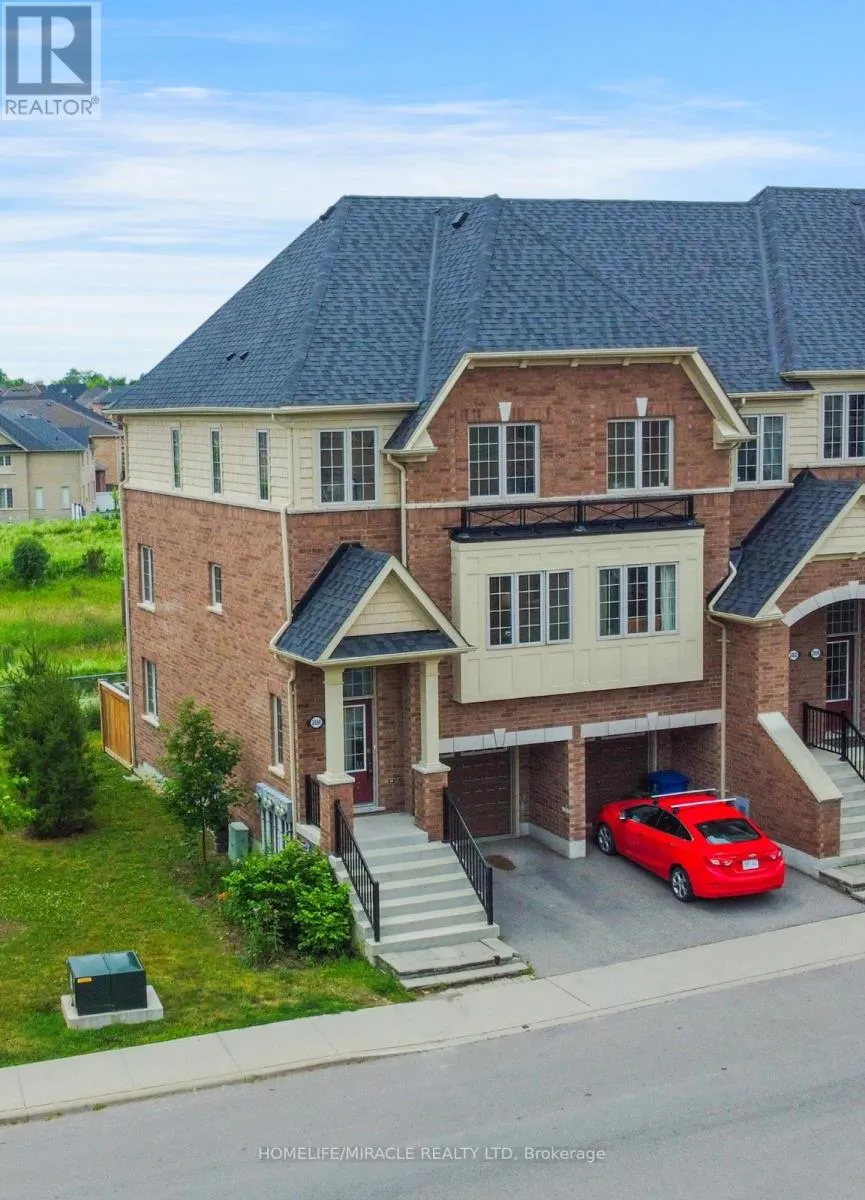 2450 Bromus Path, Oshawa (Windfields)