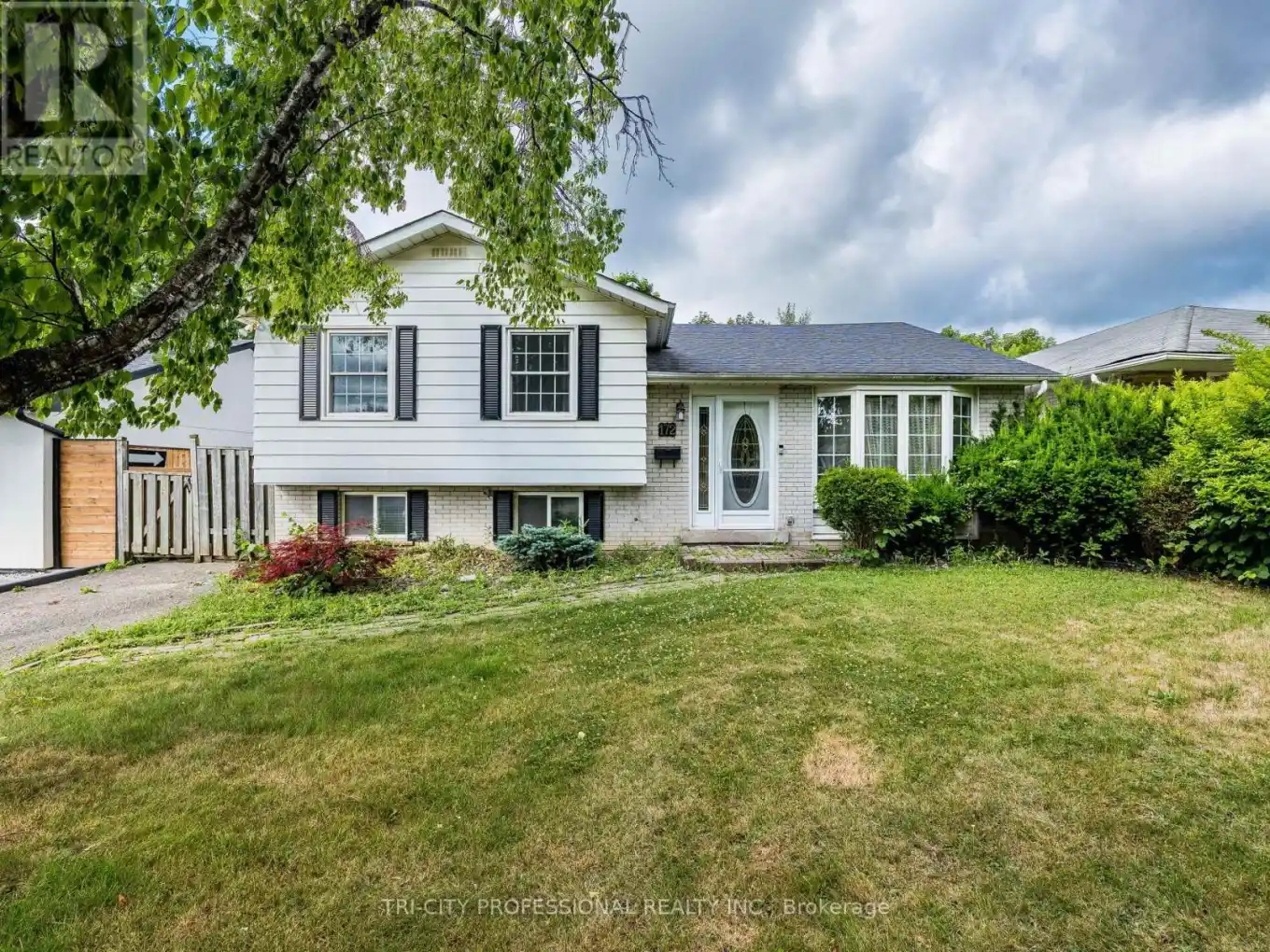 172 Mountainview Road South, Halton Hills (Georgetown)