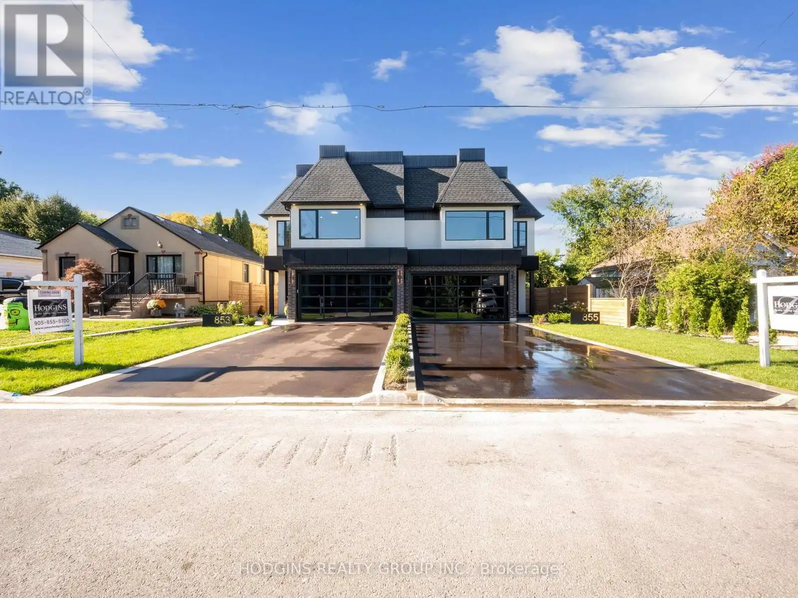 855 Tenth Street, Mississauga (Lakeview)