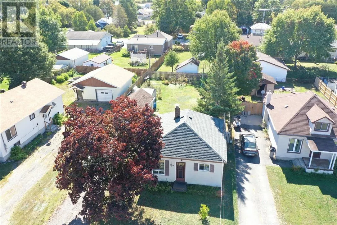 2 Bedroom House in Espanola