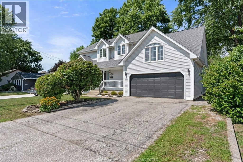 206 WILLOW Drive, LaSalle