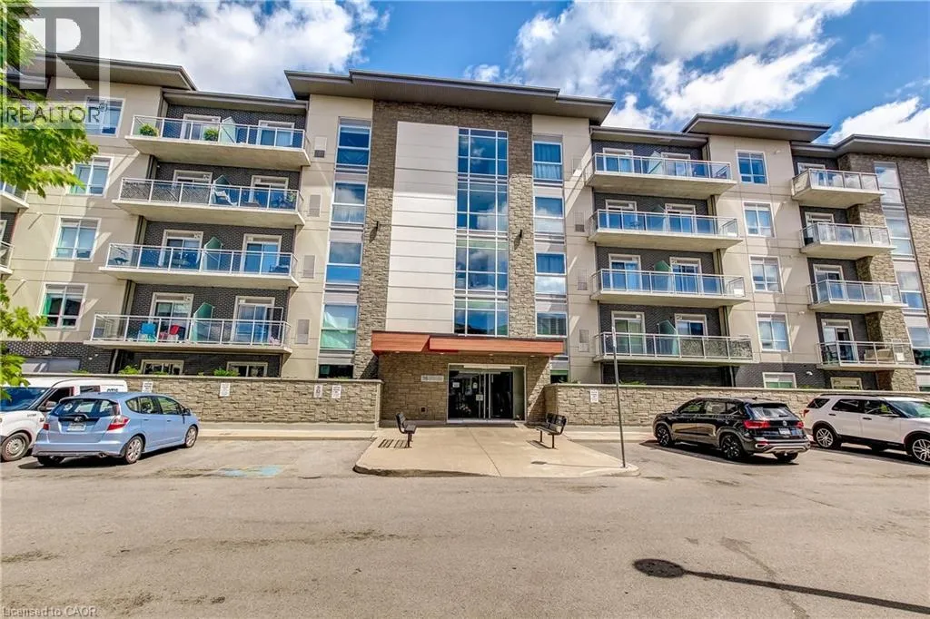 16 MARKLE Crescent Unit 311, Ancaster