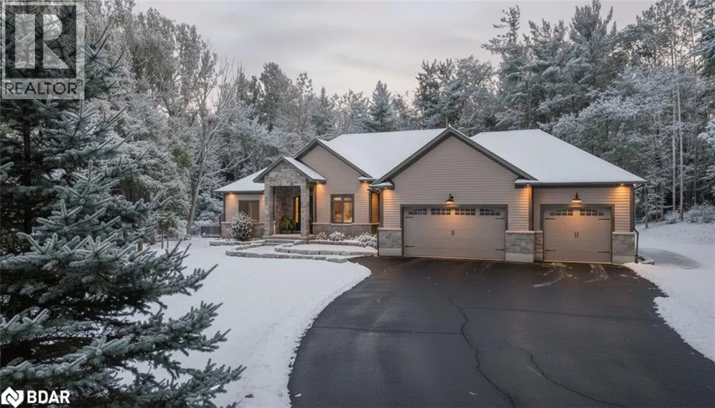 49 SYDENHAM Trail, Duntroon