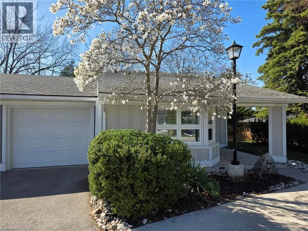 16 SISTER VARGA Terrace, Hamilton